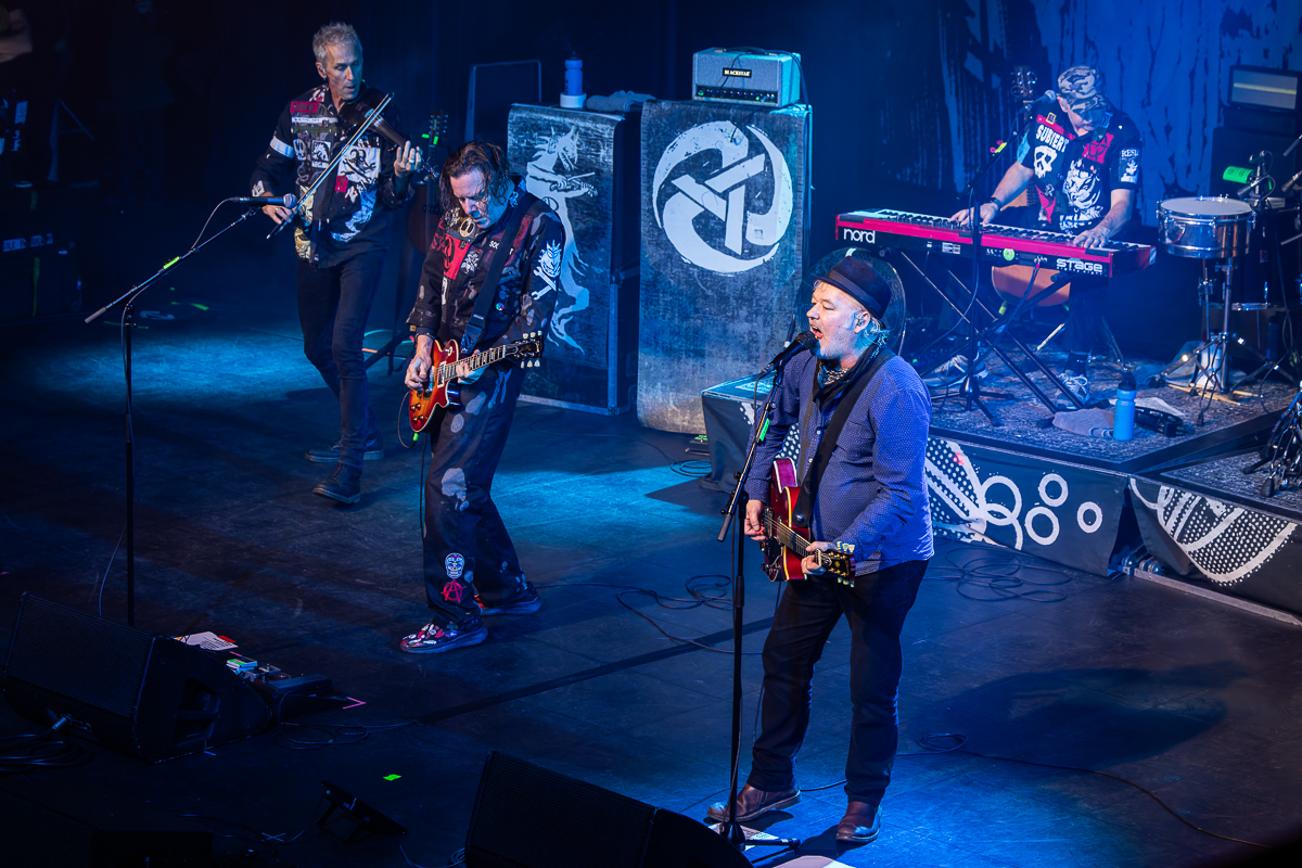 Levellers @ AB, foto 12, foto's door David Johnson - FrontView Magazine