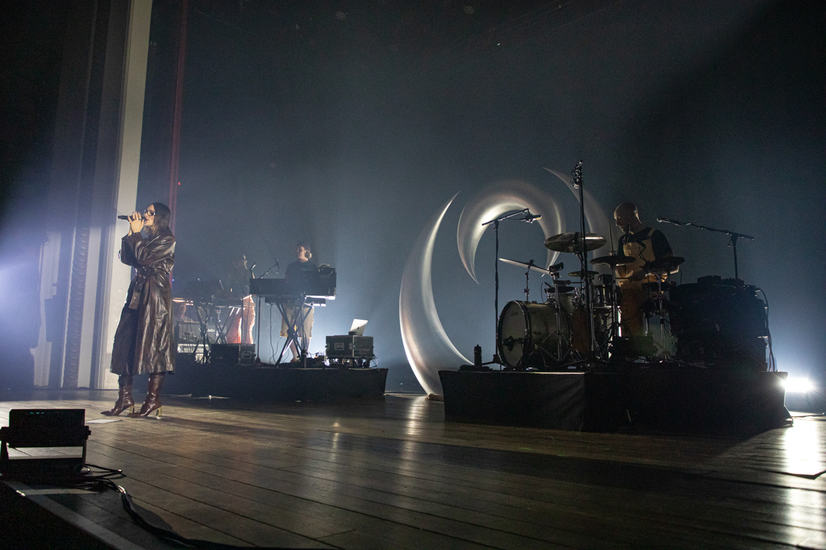 Maan @ De Roma, picture 1, photographed by dirk janssens - FrontView Magazine