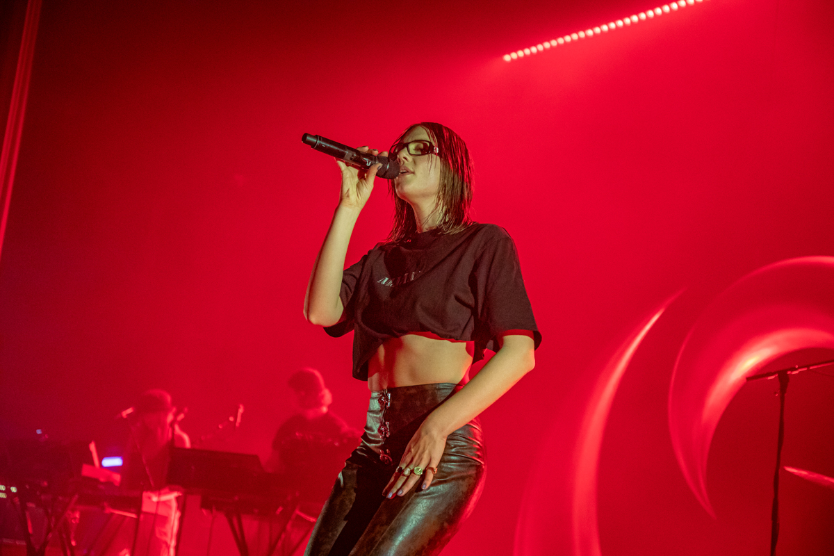 Maan @ De Roma, picture 10, photographed by dirk janssens - FrontView Magazine