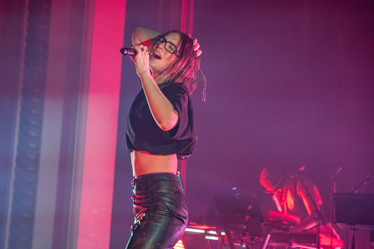 Maan @ De Roma, picture 11, photographed by dirk janssens - FrontView Magazine