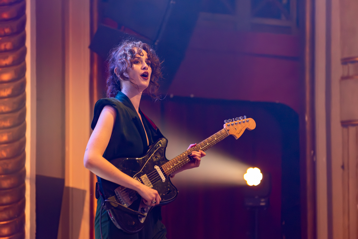 Kids With Buns @ De Roma, picture 29, photographed by Bart Janssens - FrontView Magazine
