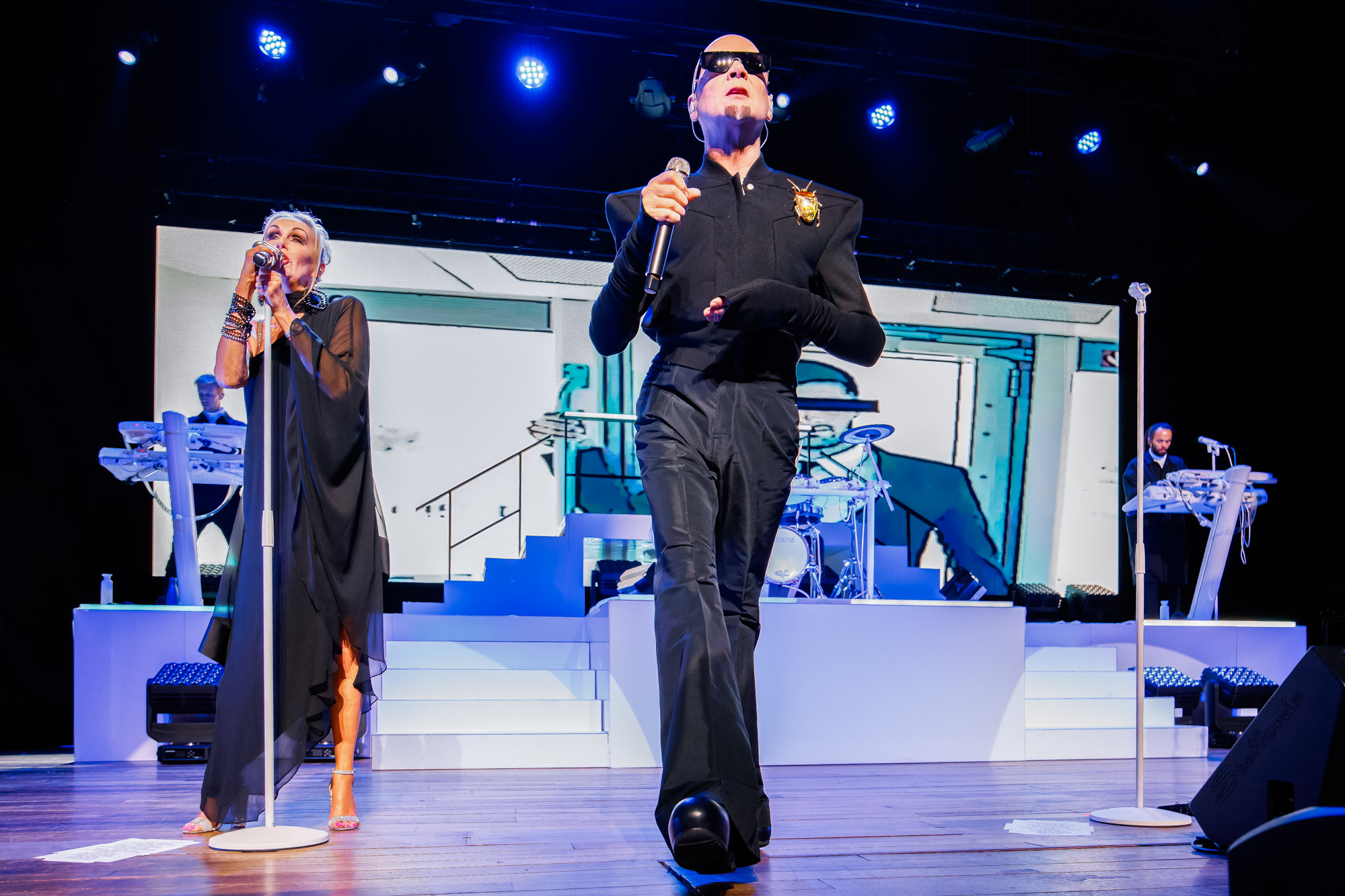 The Human League In concert, picture 5, photographed by Paul Jongeneelen - FrontView Magazine