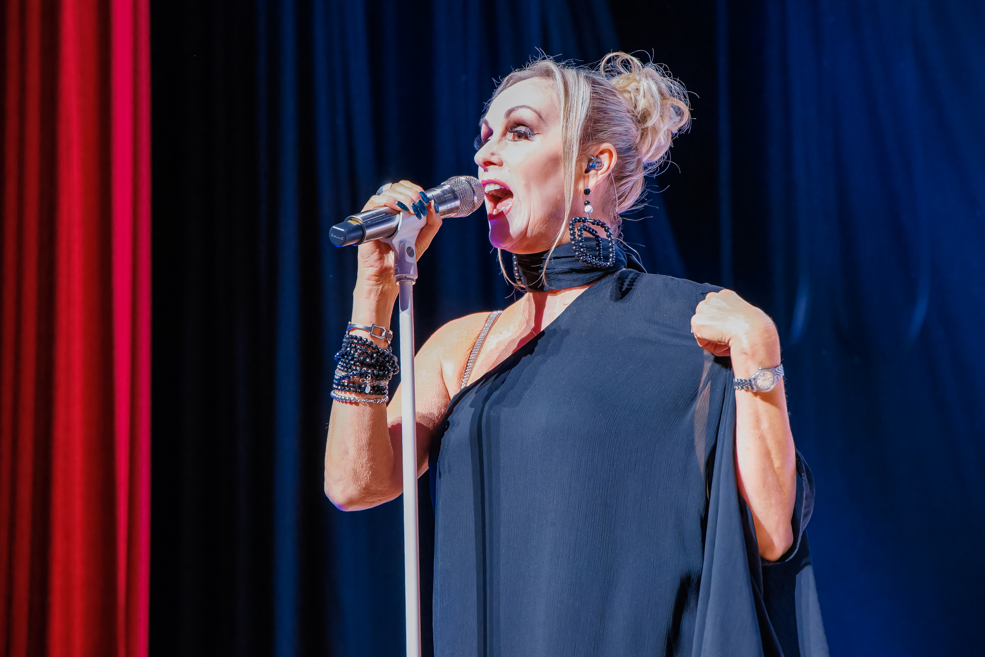 The Human League In concert, picture 11, photographed by Paul Jongeneelen - FrontView Magazine