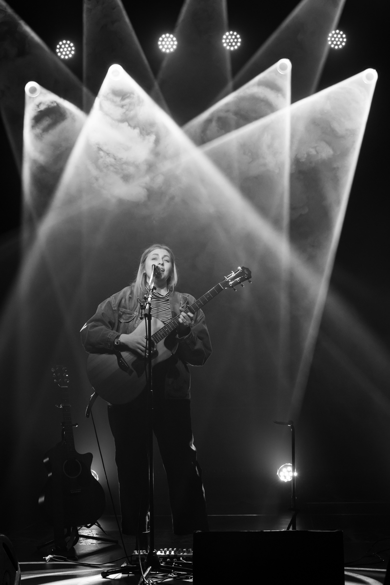 Andrea Von Kampen @ Tough Enough Botanique, picture 2, photographed by Koen Marcoen - FrontView Magazine