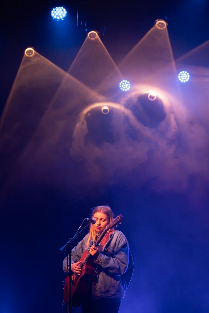 Andrea Von Kampen @ Tough Enough Botanique, picture 4, photographed by Koen Marcoen - FrontView Magazine