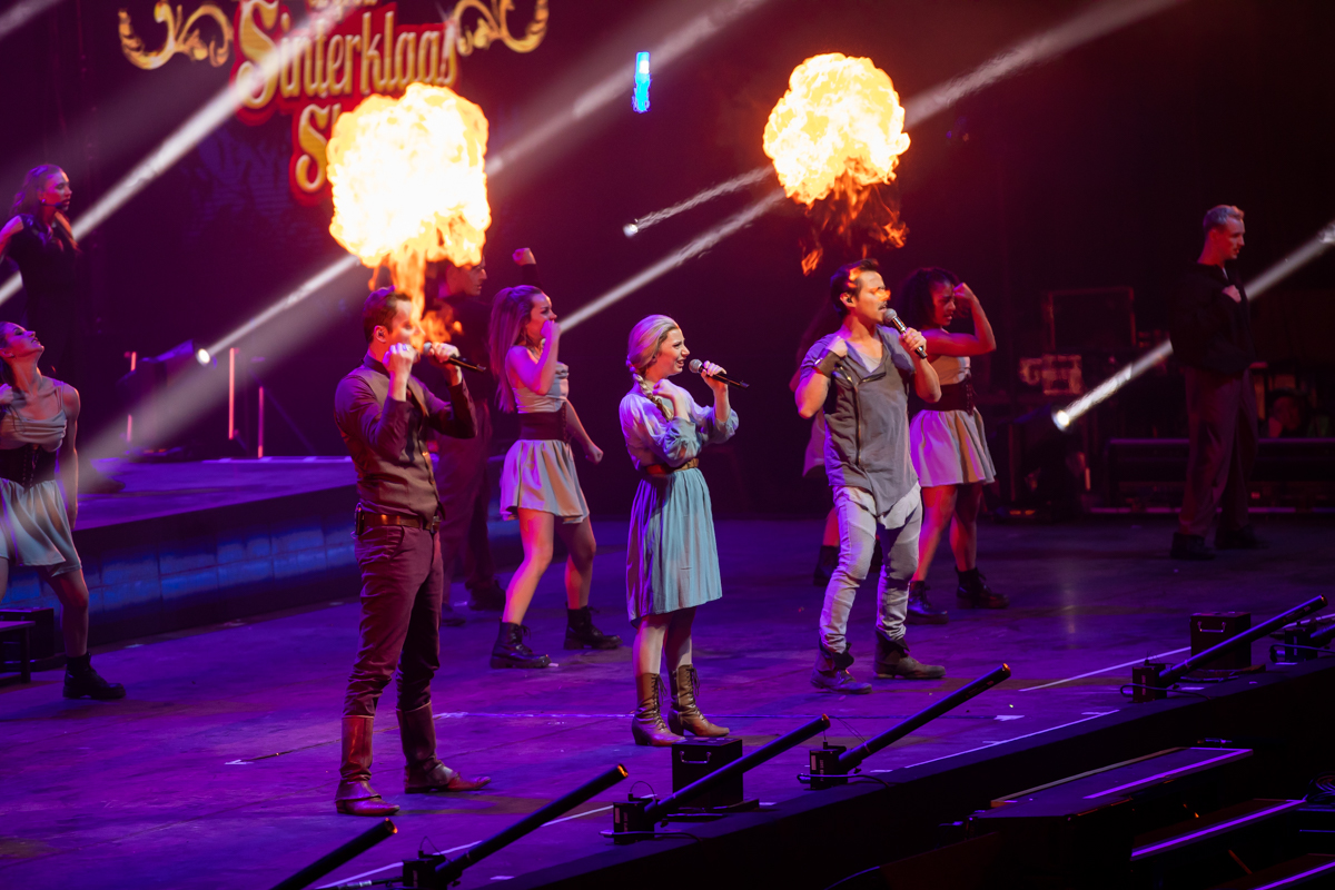 De Grote Sinterklaasshow 2024 @ Sportpaleis, foto 39, foto's door Goele Bormans - FrontView Magazine