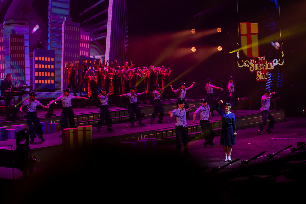De Grote Sinterklaasshow 2024 @ Sportpaleis, foto 48, foto's door Goele Bormans - FrontView Magazine