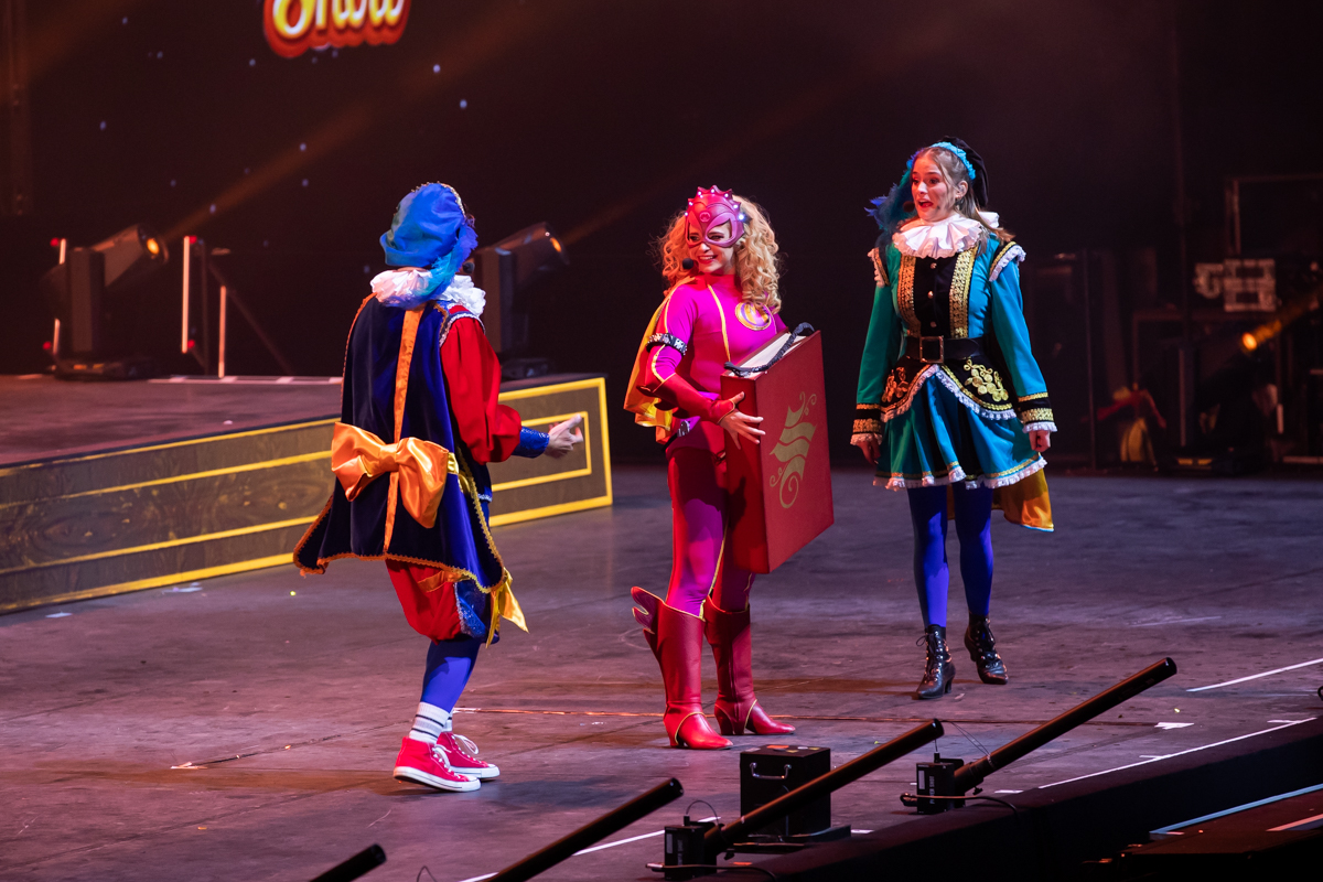 De Grote Sinterklaasshow 2024 @ Sportpaleis, foto 80, foto's door Goele Bormans - FrontView Magazine