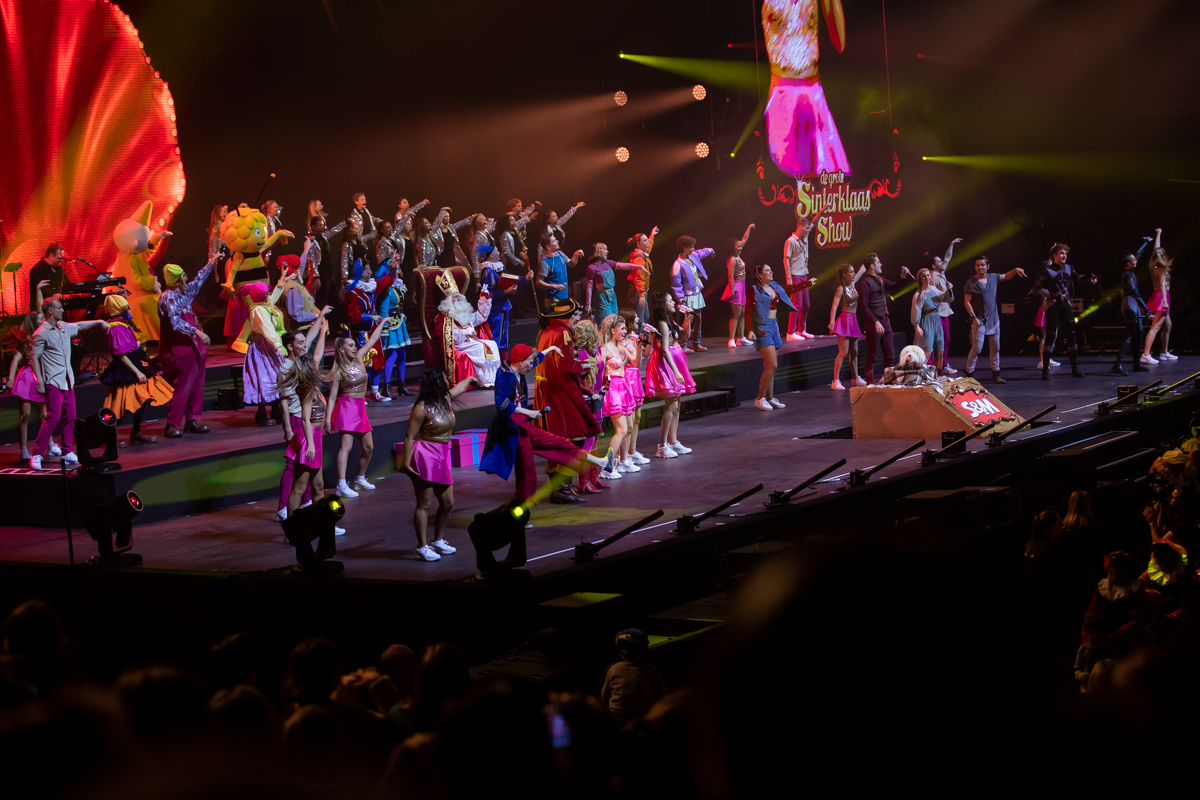 De Grote Sinterklaasshow 2024 @ Sportpaleis, foto 100, foto's door Goele Bormans - FrontView Magazine