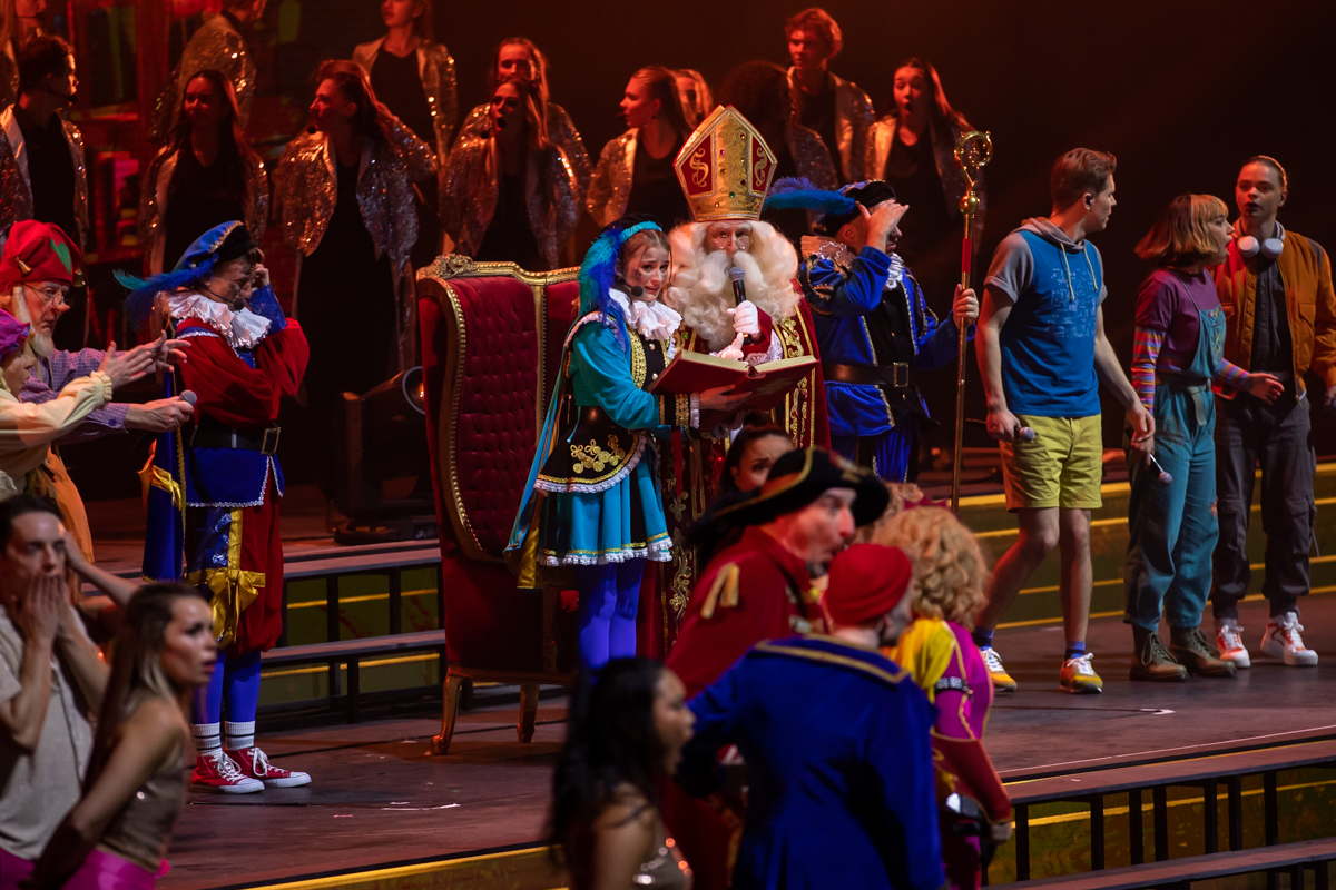 De Grote Sinterklaasshow 2024 @ Sportpaleis, foto 103, foto's door Goele Bormans - FrontView Magazine