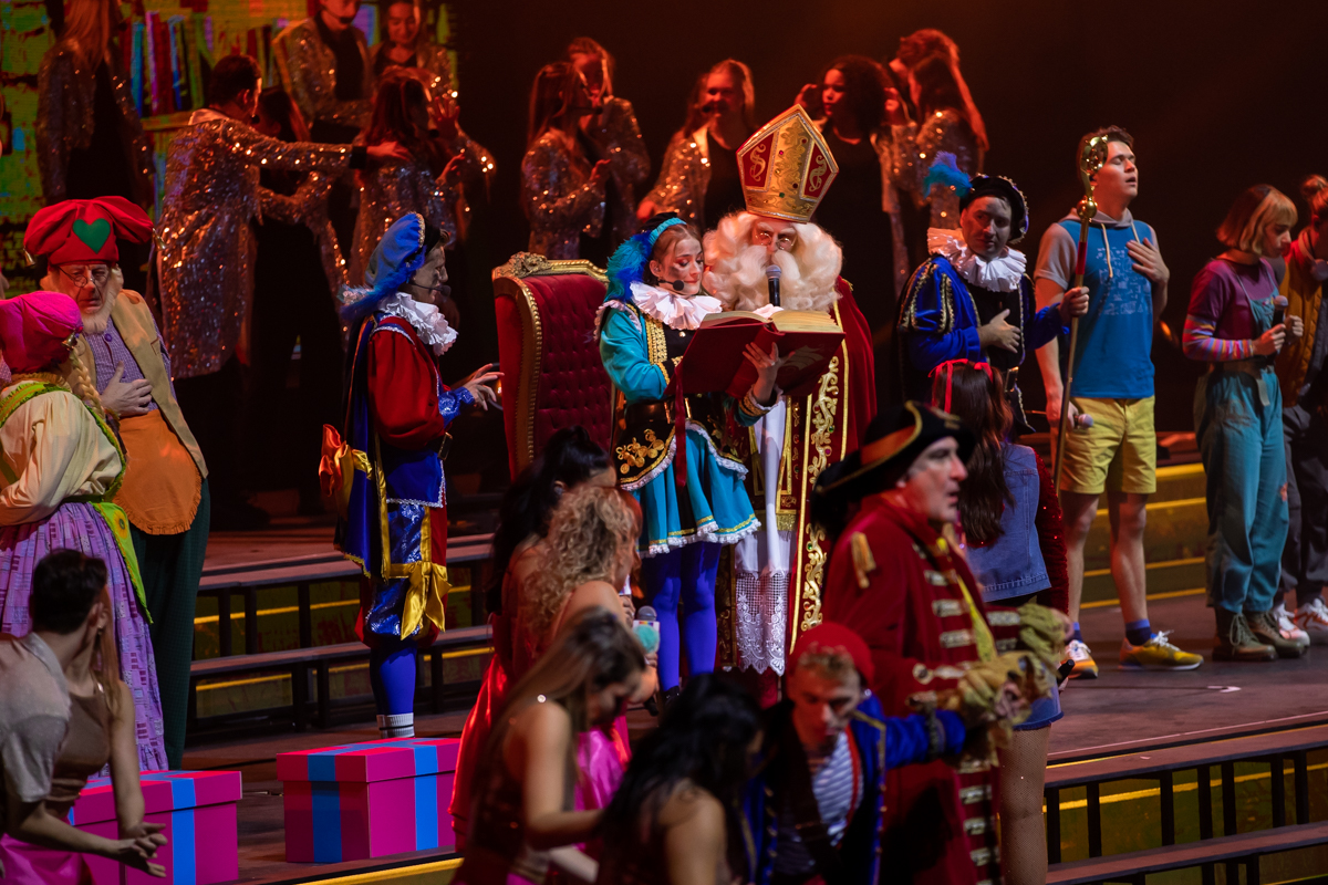 De Grote Sinterklaasshow 2024 @ Sportpaleis, foto 106, foto's door Goele Bormans - FrontView Magazine