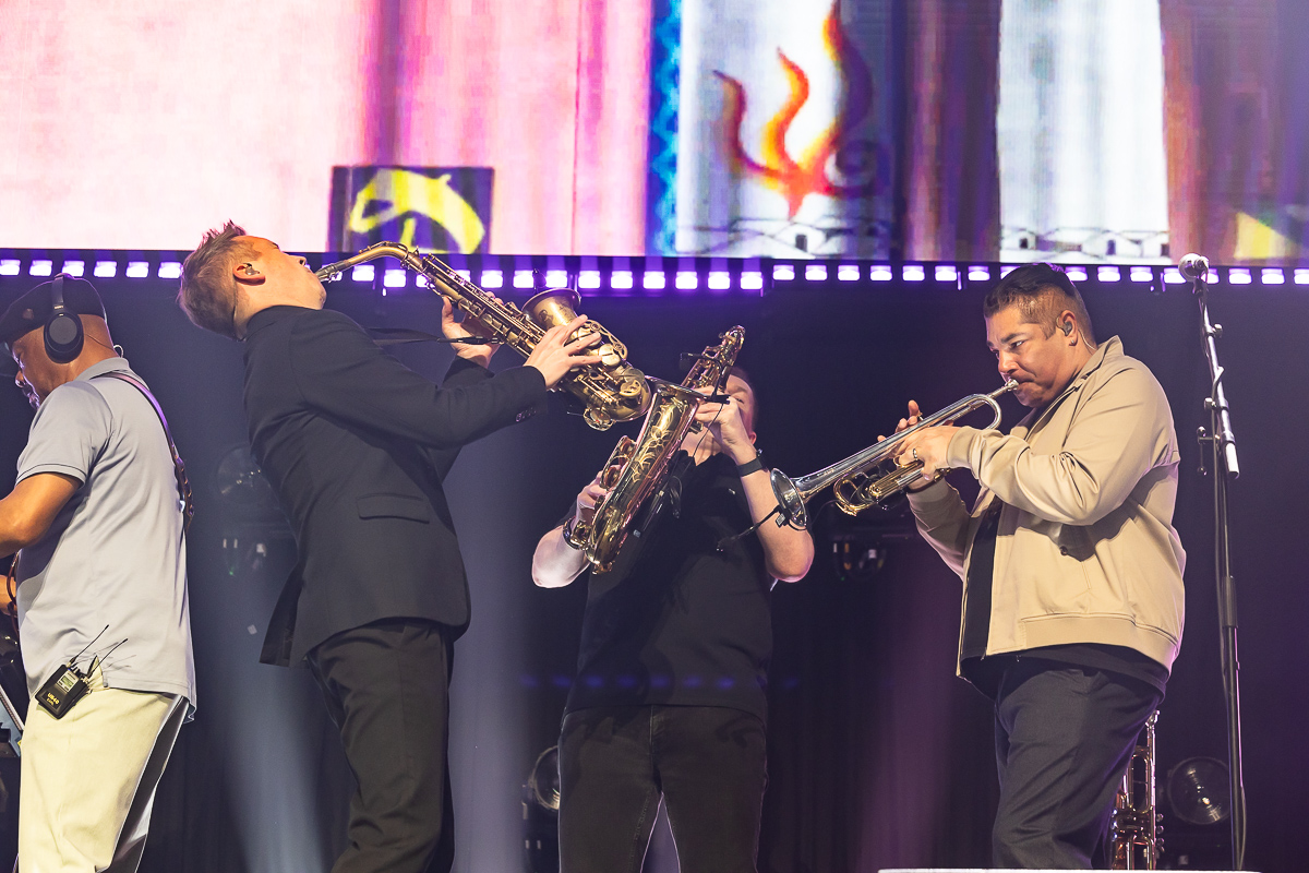 UB40 Celebrating 45 years @ Lotto Arena, picture 45, photographed by Marc Verdonck - FrontView Magazine