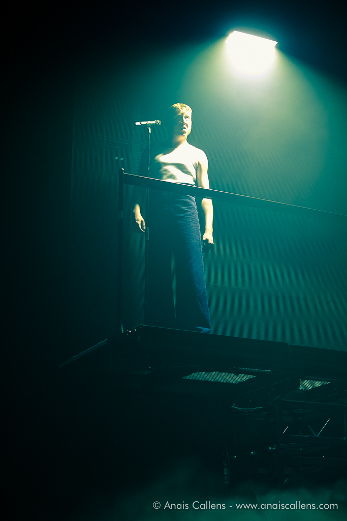 Eddy de Pretto Crash coeur tour, picture 7, photographed by Anais Callens - FrontView Magazine