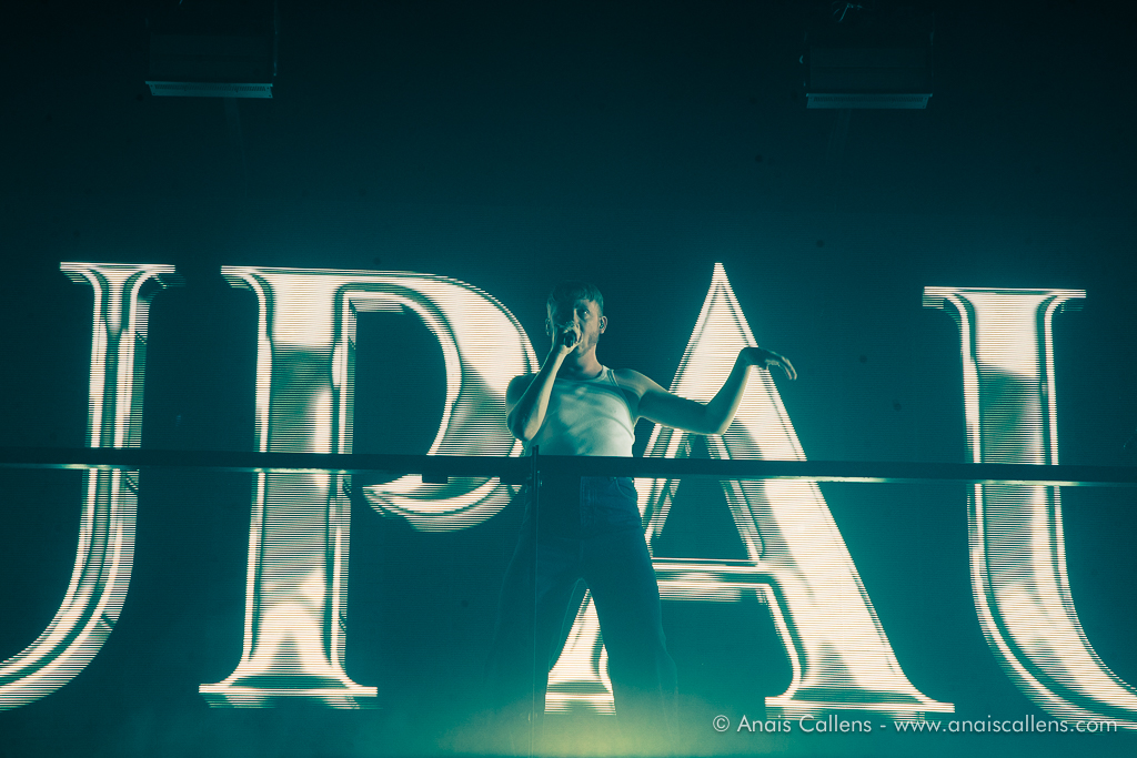 Eddy de Pretto Crash coeur tour, picture 11, photographed by Anais Callens - FrontView Magazine