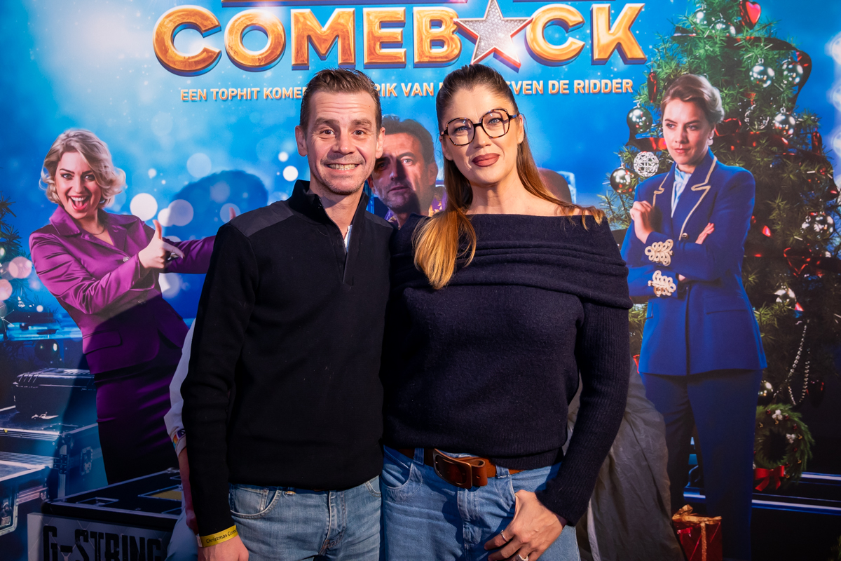 Première Christmas Comeback @ Fakkeltheater - Rode Zaal, foto 5, foto's door Goele Bormans - FrontView Magazine