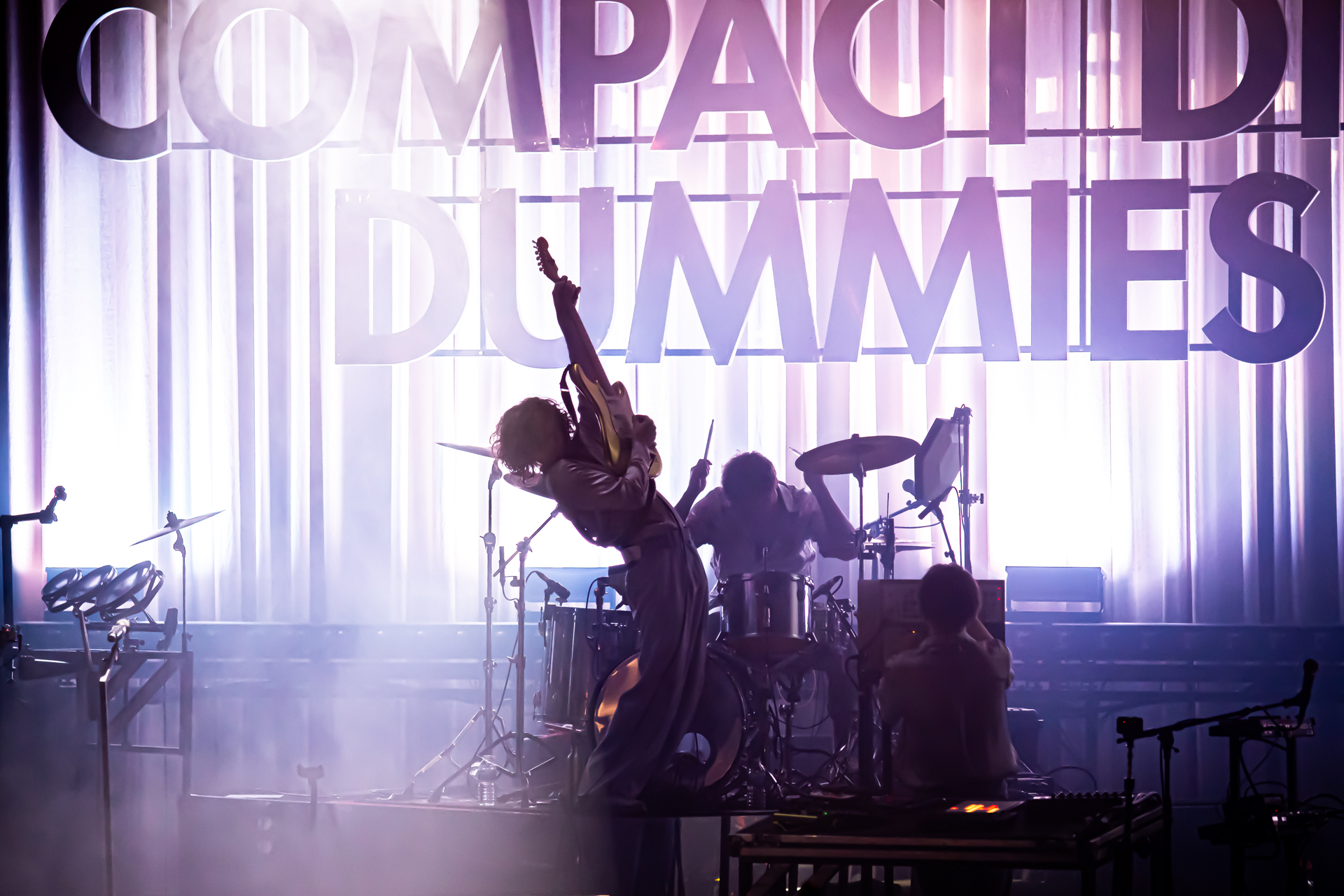 Compact Disk Dummies @ Het Depot, picture 45, photographed by Leen Verlinden - FrontView Magazine