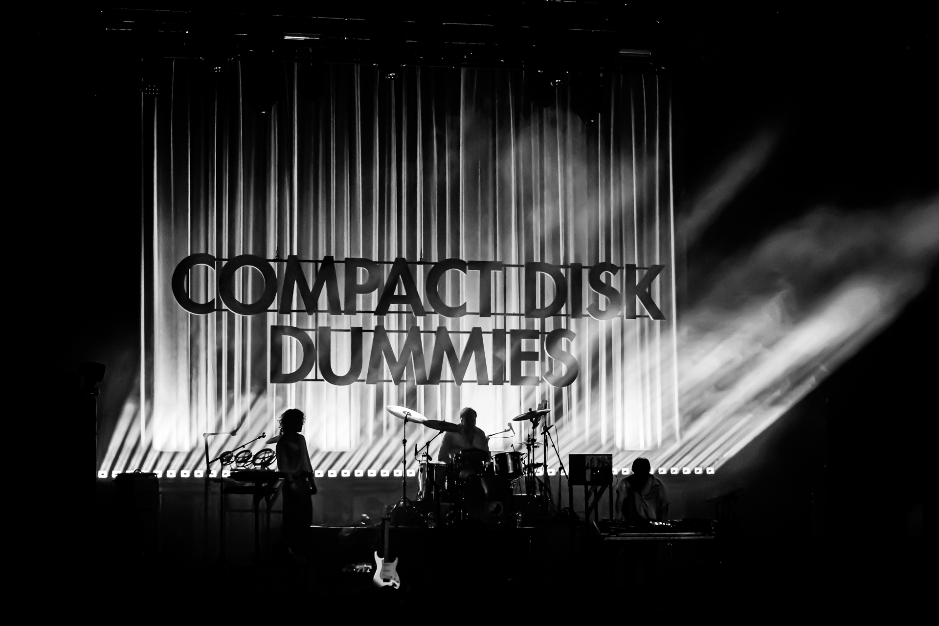 Compact Disk Dummies @ Het Depot, picture 47, photographed by Leen Verlinden - FrontView Magazine