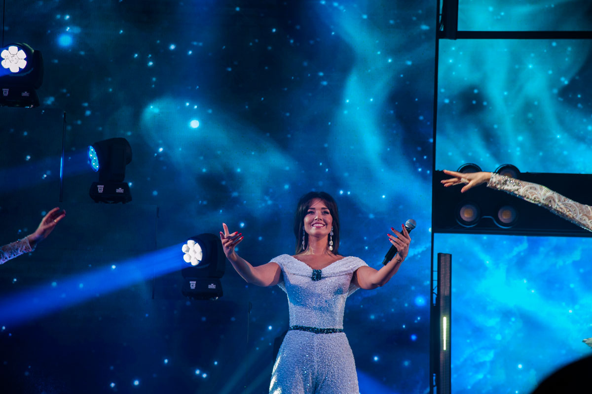 Première Winter Wonderland @ Het Witte Paard Blankenberge, picture 1, photographed by Peter Minnebo - FrontView Magazine
