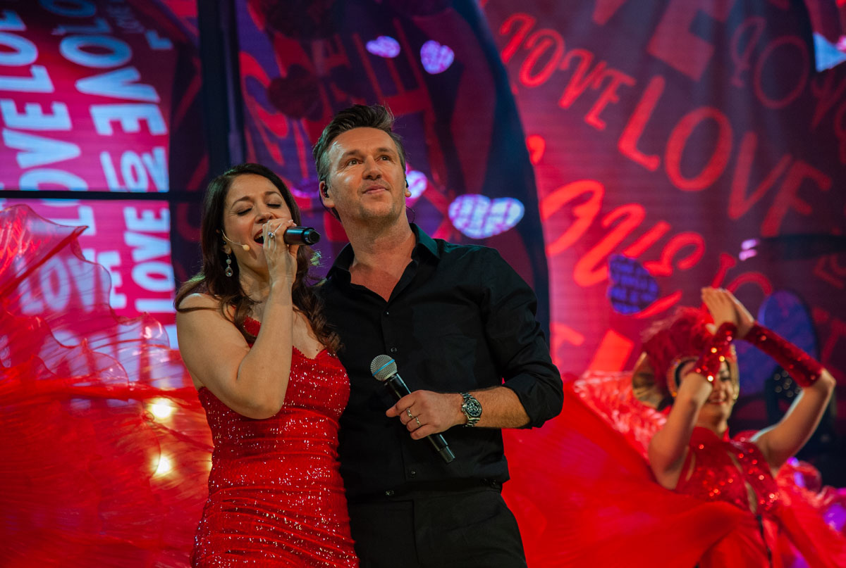 Première Winter Wonderland @ Het Witte Paard Blankenberge, picture 10, photographed by Peter Minnebo - FrontView Magazine