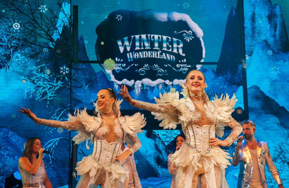 Première Winter Wonderland @ Het Witte Paard Blankenberge, picture 24, photographed by Peter Minnebo - FrontView Magazine