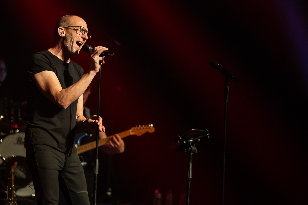 Floyd MATTERS - 10th anniversary @ Bourlaschouwburg, picture 15, photographed by Marc Verdonck - FrontView Magazine