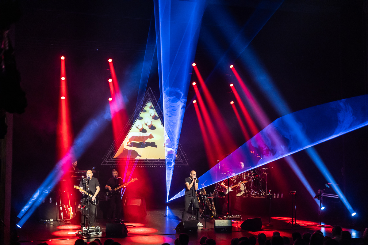 Floyd MATTERS - 10th anniversary @ Bourlaschouwburg, picture 20, photographed by Marc Verdonck - FrontView Magazine