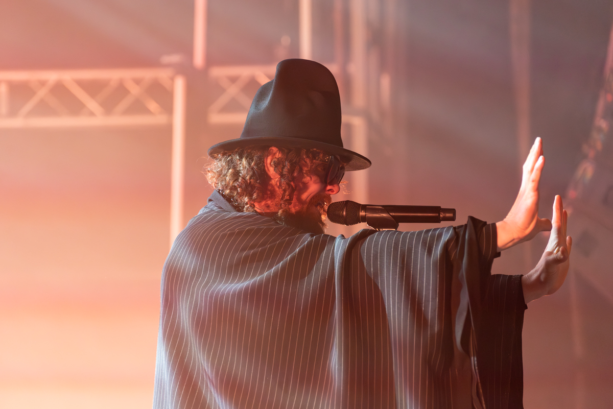 DI-RECT @ Trix, picture 1, photographed by Bart Janssens - FrontView Magazine
