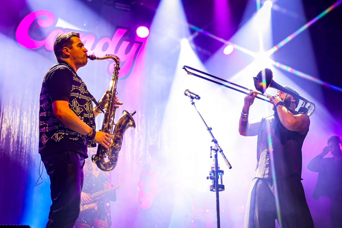 Candy Dulfer - We funk harder @ Poppodium 013, foto 22, foto's door Kitty van de Waart - FrontView Magazine