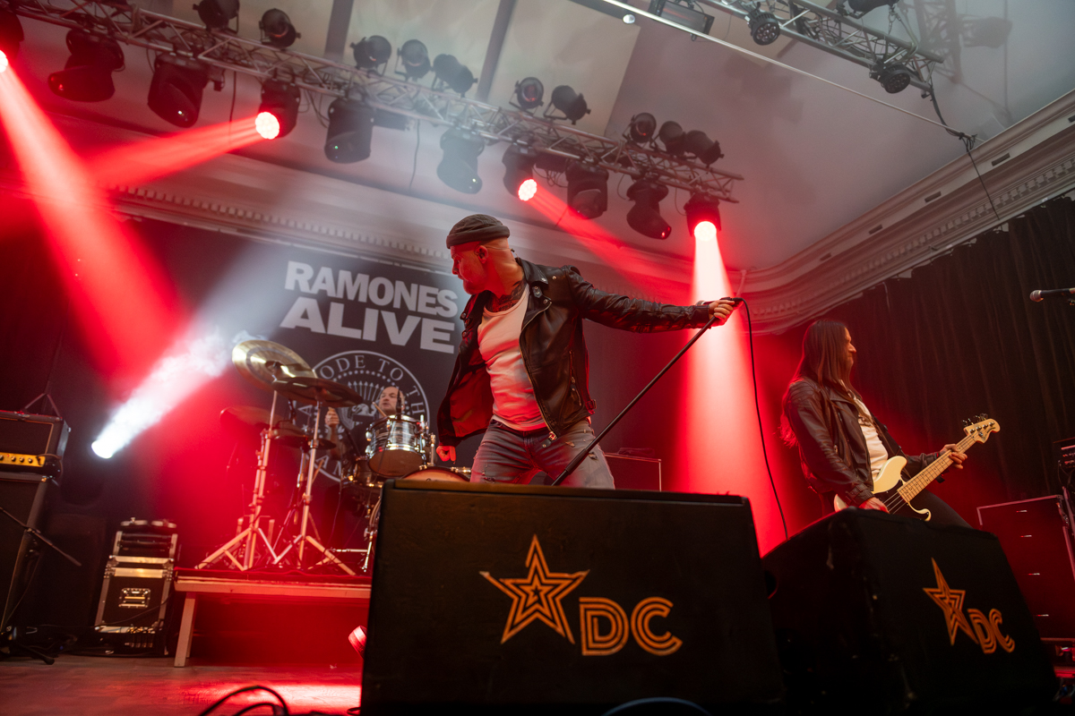 Ramones Alive @ De Casino, picture 10, photographed by Bart Janssens - FrontView Magazine