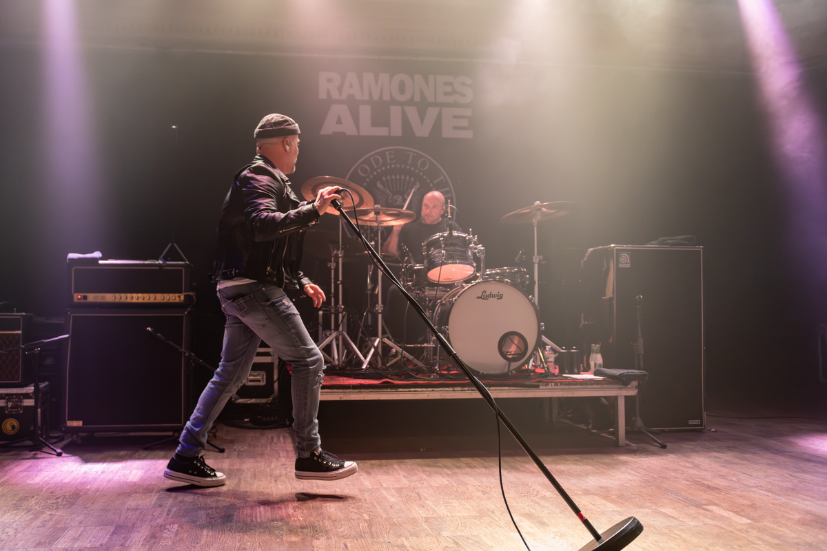 Ramones Alive @ De Casino, picture 11, photographed by Bart Janssens - FrontView Magazine