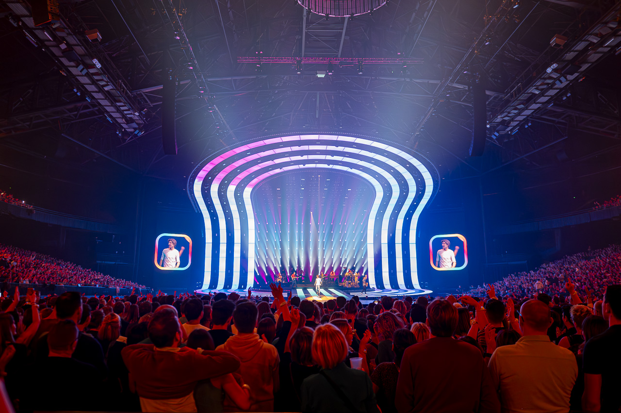 Clouseau40 @ Sportpaleis Antwerpen, picture 3, photographed by Dimitri Vanlommel - FrontView Magazine