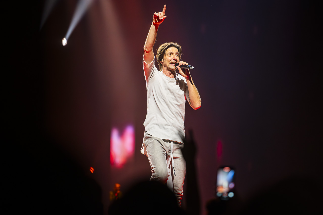 Clouseau40 @ Sportpaleis Antwerpen, picture 7, photographed by Dimitri Vanlommel - FrontView Magazine