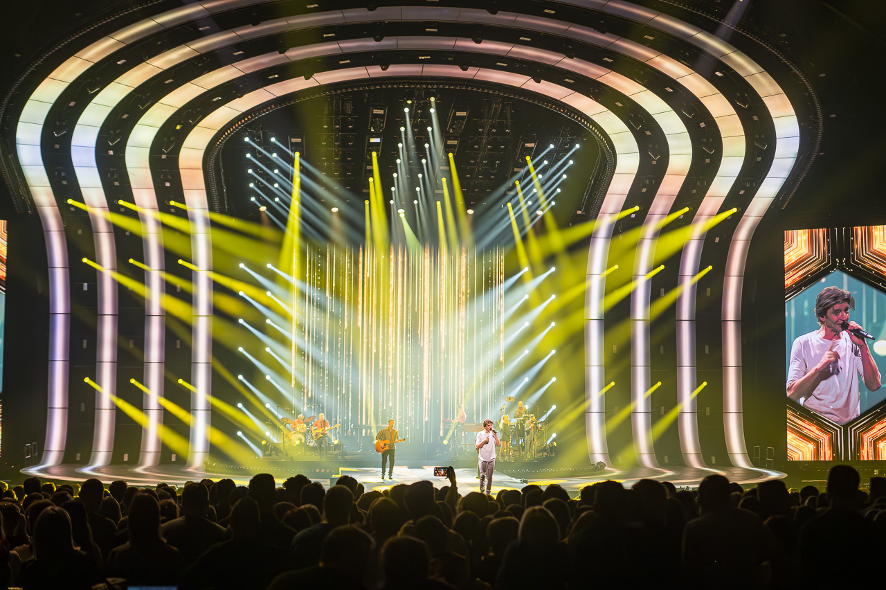 Clouseau40 @ Sportpaleis Antwerpen, picture 15, photographed by Dimitri Vanlommel - FrontView Magazine