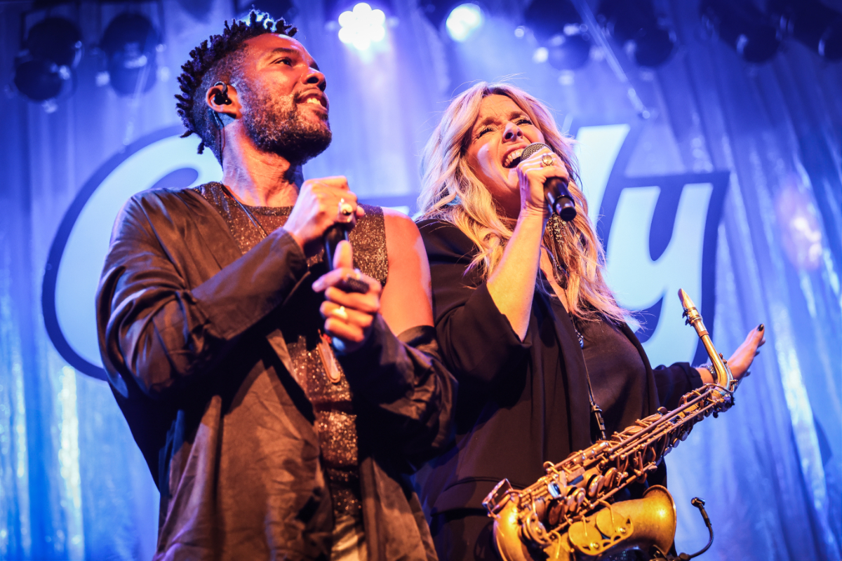 Candy Dulfer @ De Groene Engel, picture 5, photographed by Kitty van de Waart - FrontView Magazine