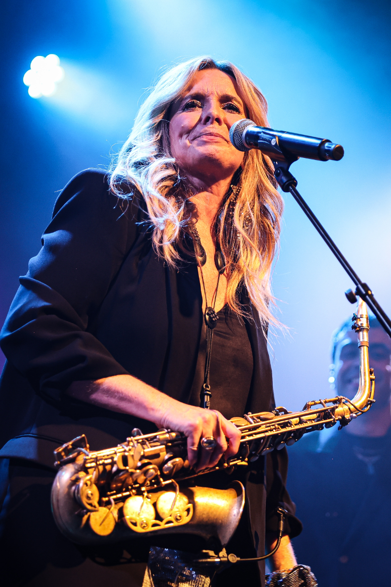 Candy Dulfer @ De Groene Engel, picture 7, photographed by Kitty van de Waart - FrontView Magazine