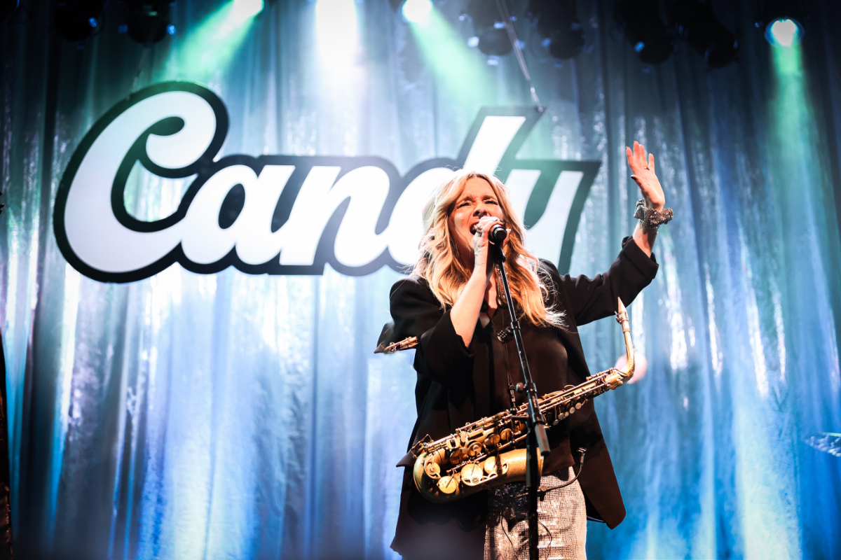 Candy Dulfer @ De Groene Engel, picture 17, photographed by Kitty van de Waart - FrontView Magazine