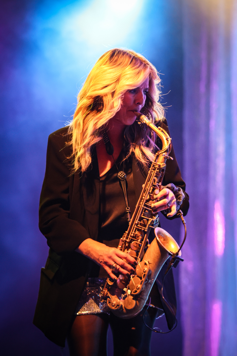 Candy Dulfer @ De Groene Engel, picture 23, photographed by Kitty van de Waart - FrontView Magazine