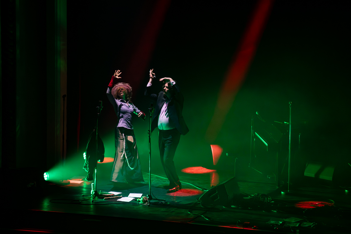 Roman Hiele & Daisy Ray @ De Roma, foto 5, foto's door Bart Janssens - FrontView Magazine