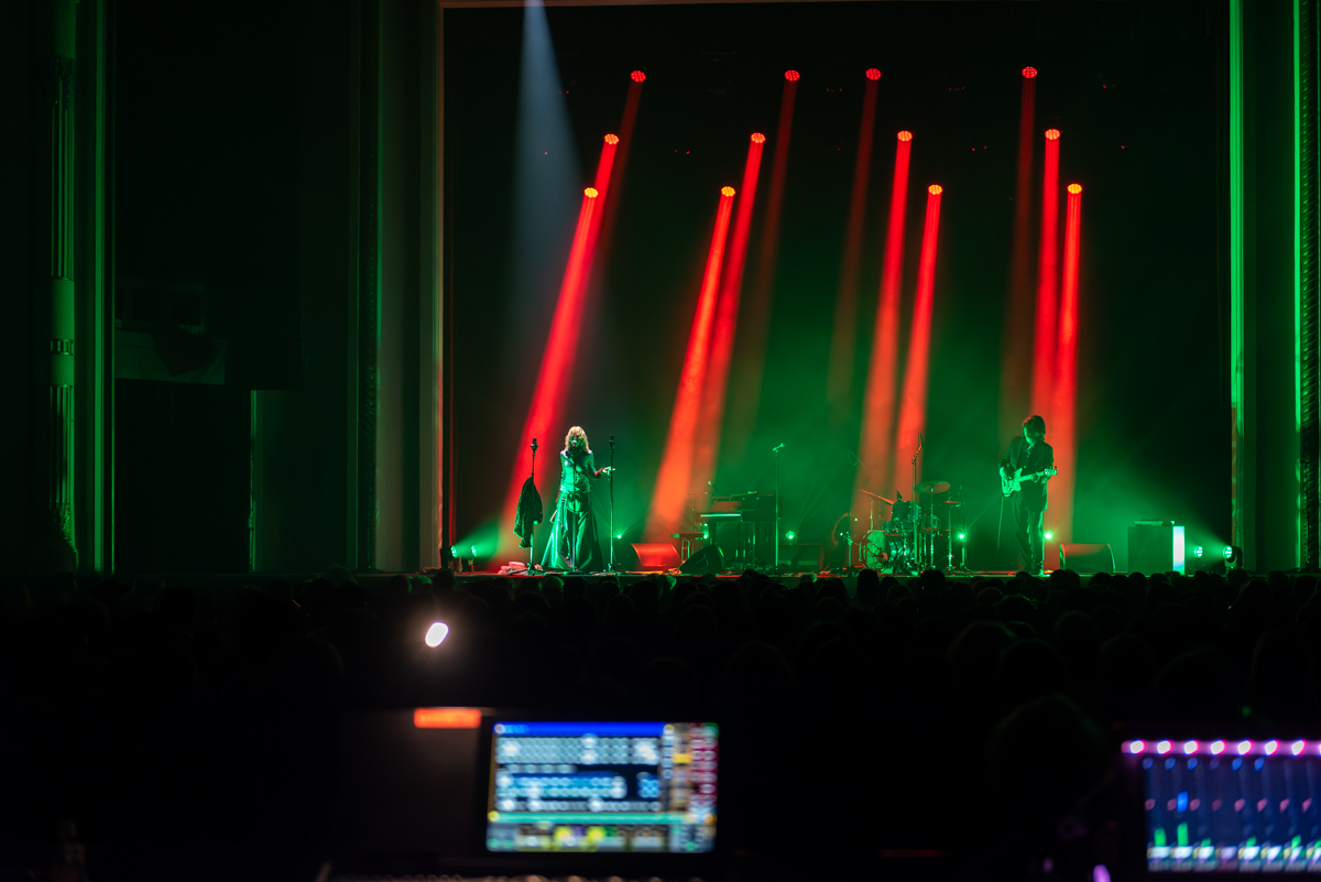 Roman Hiele & Daisy Ray @ De Roma, foto 7, foto's door Bart Janssens - FrontView Magazine