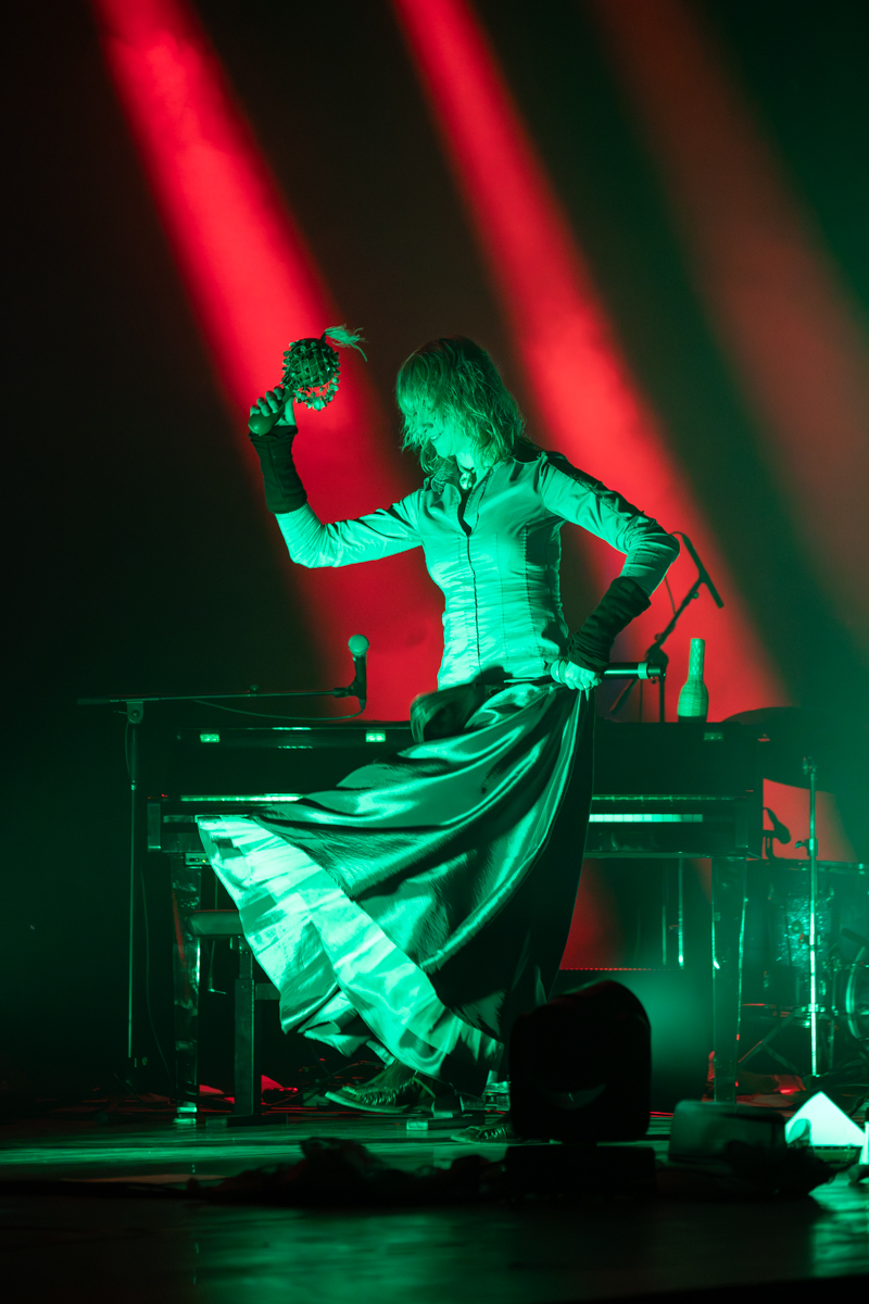 Roman Hiele & Daisy Ray @ De Roma, foto 10, foto's door Bart Janssens - FrontView Magazine