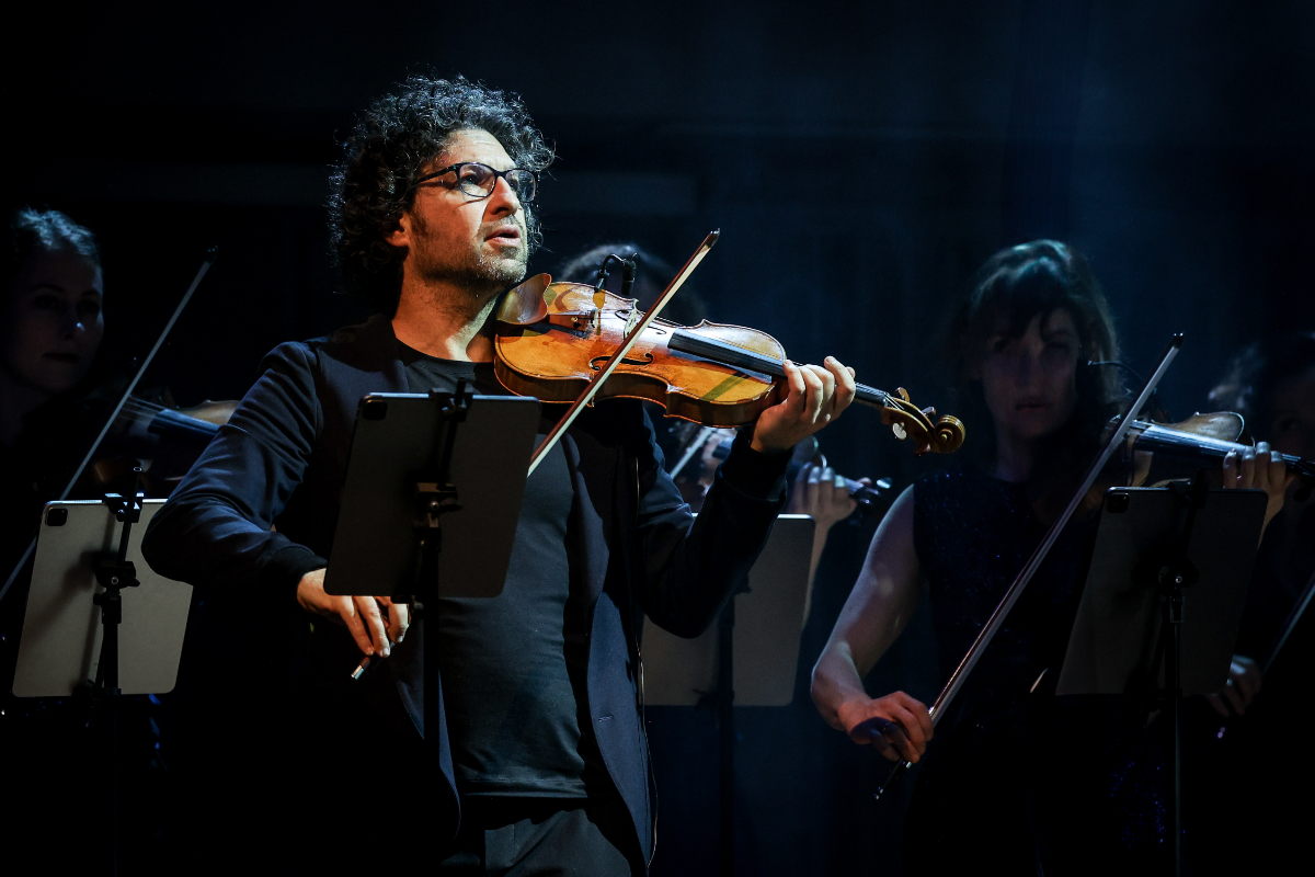 Karsu & Amsterdam Sinfonietta @ Muziekgebouw Eindhoven, foto 13, foto's door Kitty van de Waart - FrontView Magazine