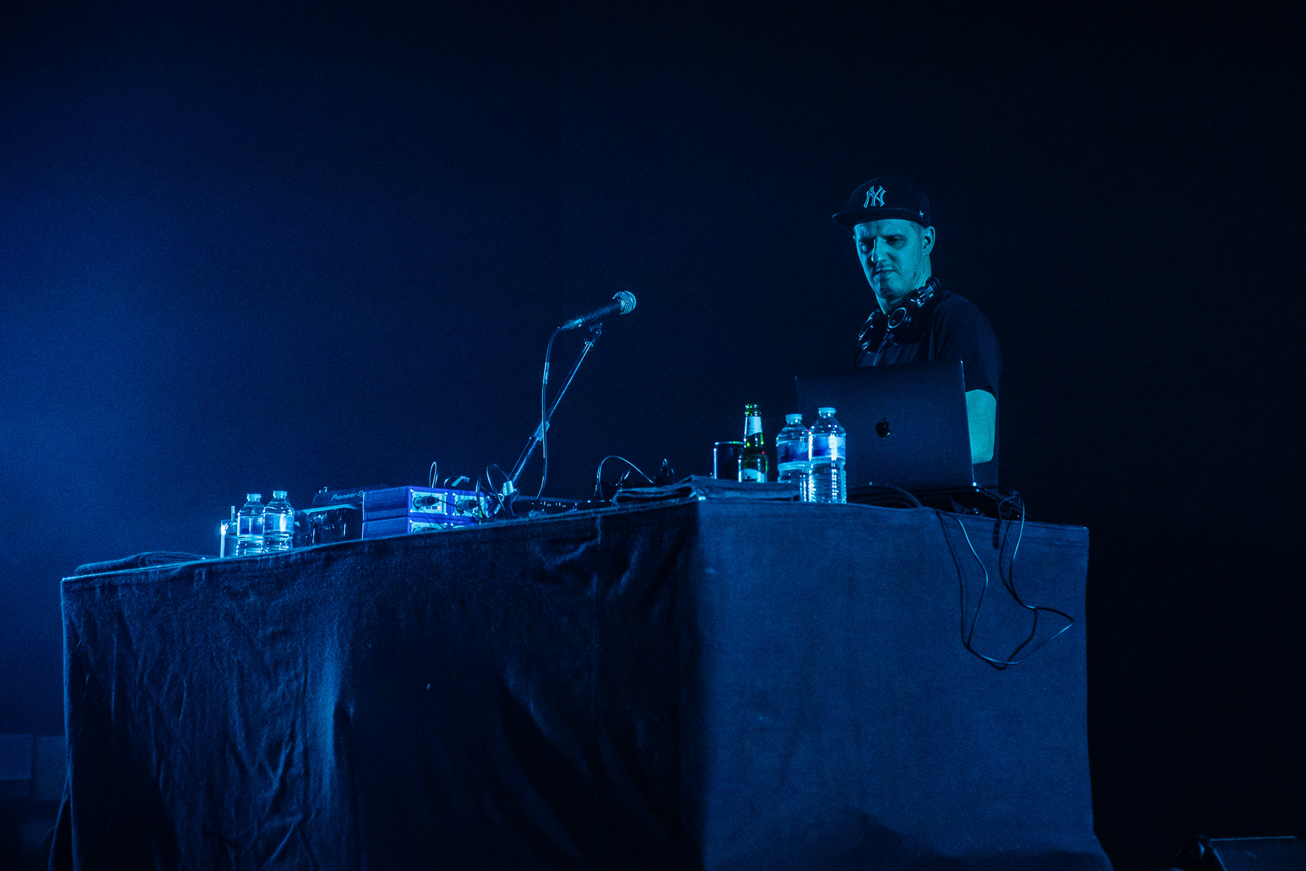 't Hof Van Commerce @ Het Depot, picture 6, photographed by Jürgen Bruynooghe - FrontView Magazine