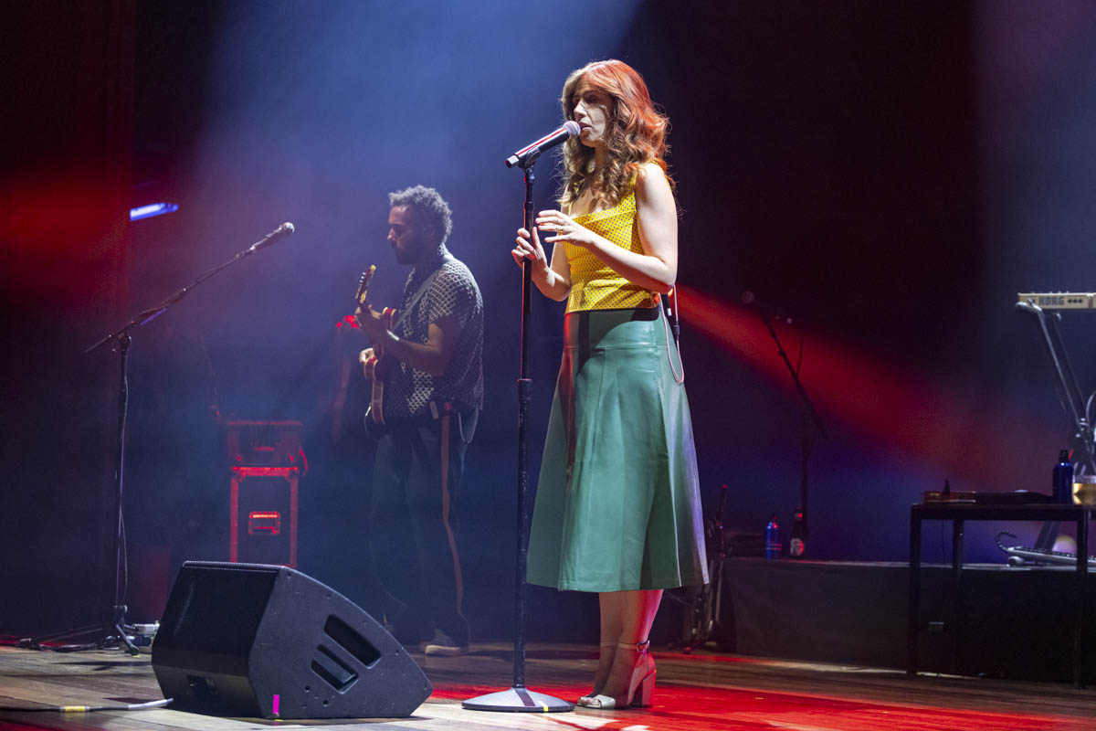 Lake Street Dive @ De Roma, picture 1, photographed by dirk janssens - FrontView Magazine