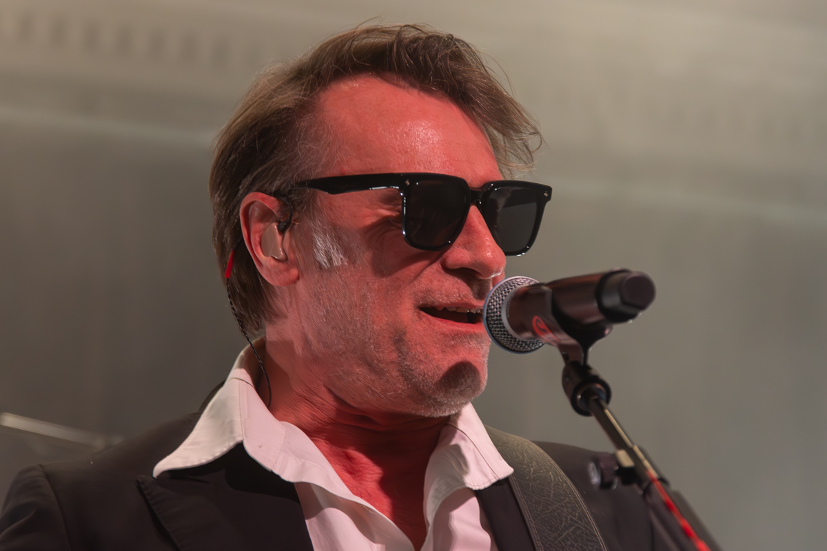 Daan @ De Casino, picture 10, photographed by Jurgen Van De Maele - FrontView Magazine