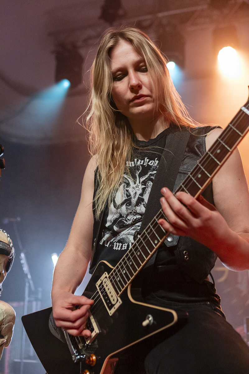 Vulvarine @ De Casino, picture 9, photographed by Edwin Houdevelt - FrontView Magazine
