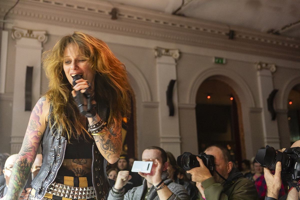 Vulvarine @ De Casino, picture 10, photographed by Edwin Houdevelt - FrontView Magazine