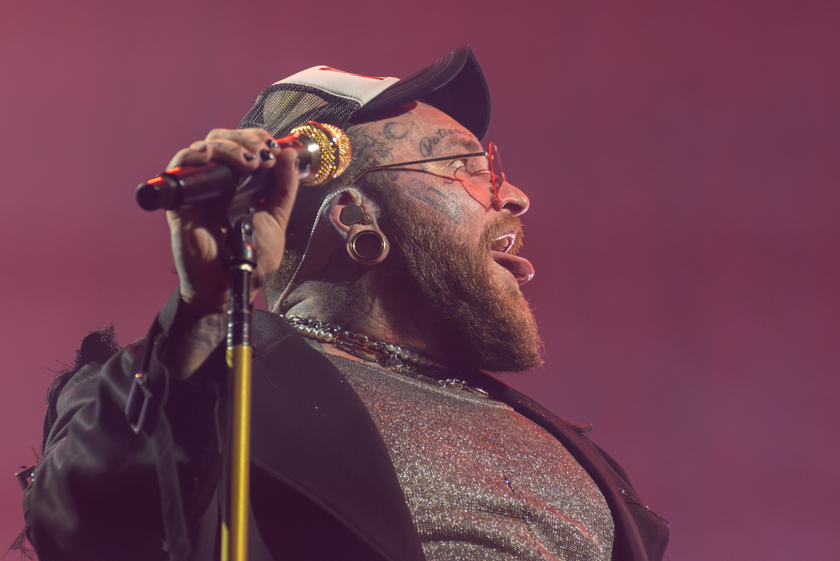 Teddy Swims @ Lotto Arena, picture 1, photographed by Bart Janssens - FrontView Magazine