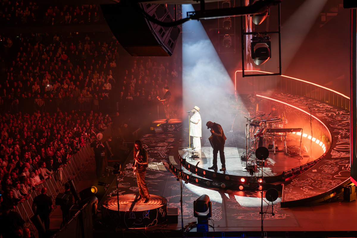 Teddy Swims @ Lotto Arena, picture 21, photographed by Bart Janssens - FrontView Magazine