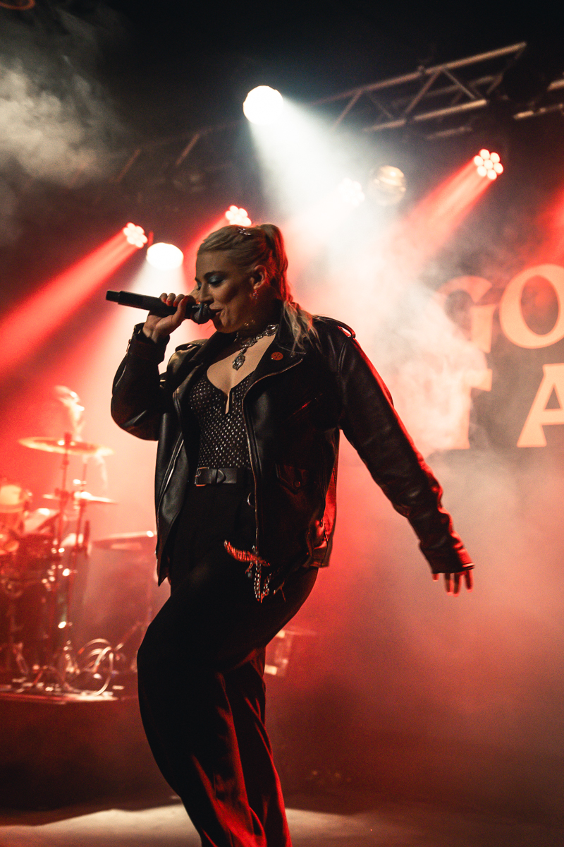 Vukovi @ Kavka Zappa, picture 1, photographed by Jelle Meersschaut - FrontView Magazine