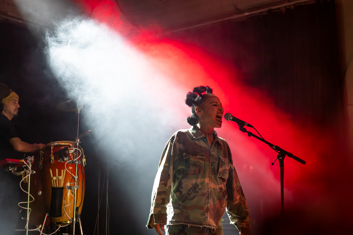 Stereo MC's @ De Casino, picture 4, photographed by Bart Janssens - FrontView Magazine